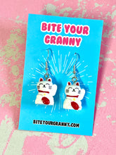 Load image into Gallery viewer, Lucky Cat Earrings
