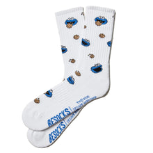 Load image into Gallery viewer, Cookie Monster Sesame Street Ribbed Socks
