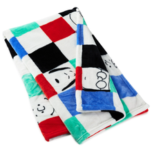 Load image into Gallery viewer, Peanuts™ Gang &amp; Snoopy Checkered Blanket
