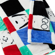 Load image into Gallery viewer, Peanuts™ Gang &amp; Snoopy Checkered Blanket
